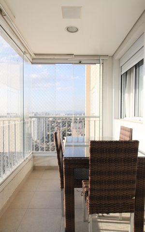 Apartamento à venda com 84m², 2 quartos e 2 vagasvaranda Sala