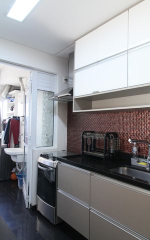 Apartamento à venda com 84m², 2 quartos e 2 vagasCozinha