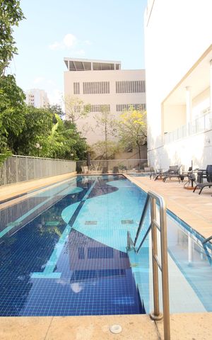Apartamento à venda com 84m², 2 quartos e 2 vagasÁrea comum - Piscina