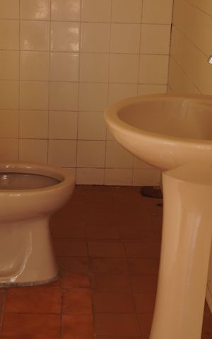 Casa para alugar com 240m², 4 quartos e 4 vagasEdícula - Banheiro