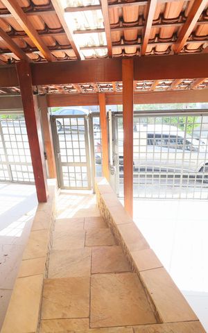 Casa à venda com 320m², 5 quartos e 4 vagasGaragem