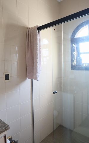 Casa à venda com 320m², 5 quartos e 4 vagasBanheiro da Suíte 3