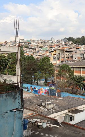 Casa à venda com 86m², 5 quartos e 1 vagaÁrea de Serviço