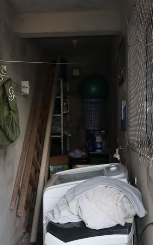 Casa à venda com 86m², 5 quartos e 1 vagaÁrea de Serviço