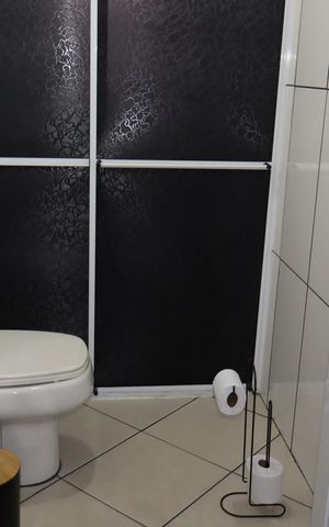 Casa à venda com 86m², 5 quartos e 1 vagaBanheiro 1