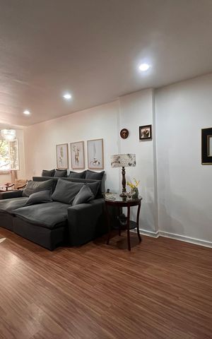 Apartamento para alugar com 200m², 3 quartos e 1 vaga Apartamento para alugar com 200m², 3 quartos e 1 vagaSala