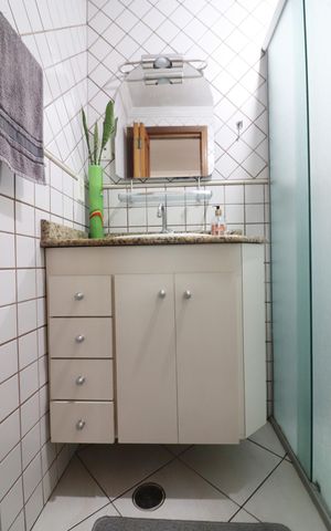 Casa à venda com 180m², 3 quartos e 2 vagasBanheiro Social 2
