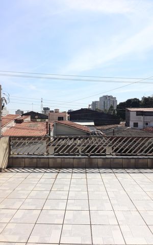 Casa à venda com 180m², 3 quartos e 2 vagasVaranda 