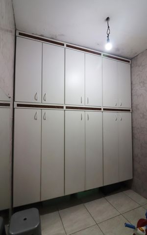 Casa à venda com 180m², 3 quartos e 2 vagasDespensa