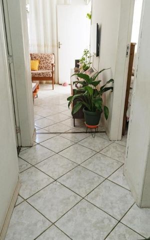 Casa para alugar com 94m², 2 quartos e 2 vagas Casa para alugar com 94m², 2 quartos e 2 vagasCorredor