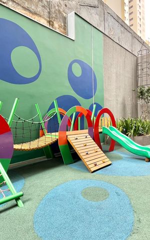 Apartamento para alugar com 120m², 2 quartos e 1 vaga Apartamento para alugar com 120m², 2 quartos e 1 vagaÁrea comum - Playground