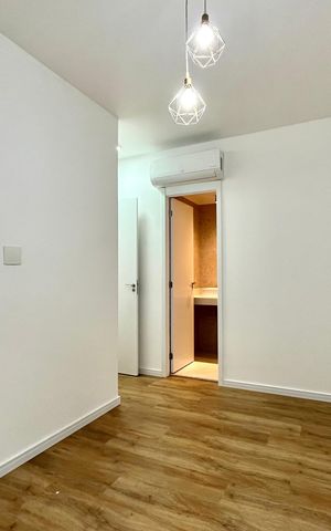 Apartamento para alugar com 120m², 2 quartos e 1 vaga Apartamento para alugar com 120m², 2 quartos e 1 vagaSuite
