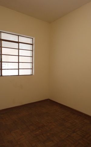 Casa à venda com 150m², 2 quartos e 1 vagaSala