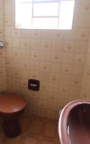 Casa à venda com 150m², 2 quartos e 1 vagaBanheiro social 2
