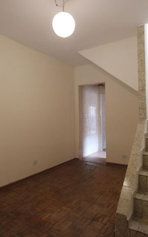 Casa à venda com 150m², 2 quartos e 1 vagaSala