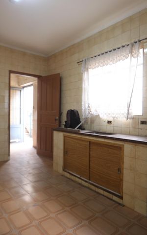 Casa à venda com 150m², 2 quartos e 1 vagaCozinha
