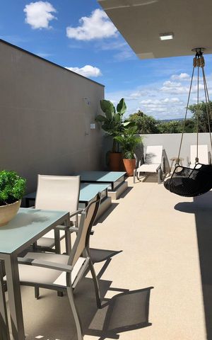 Casa de condomínio à venda com 130m², 3 quartos e 2 vagas Casa de condomínio à venda com 130m², 3 quartos e 2 vagasÁrea externa