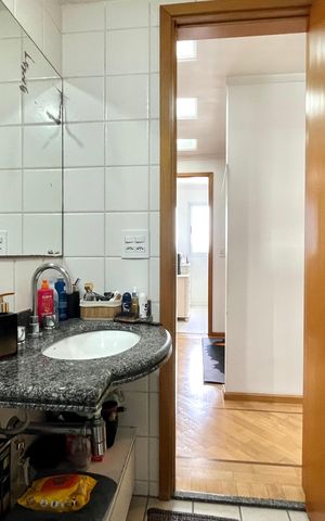 Apartamento à venda com 75m², 3 quartos e 2 vagasBanheiro Corredor
