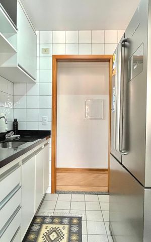 Apartamento à venda com 75m², 3 quartos e 2 vagasCozinha