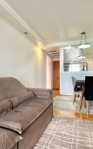 Apartamento à venda com 75m², 3 quartos e 2 vagasSala