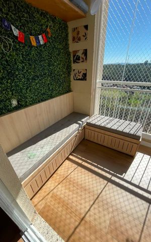 Apartamento à venda com 69m², 2 quartos e 1 vaga Apartamento à venda com 69m², 2 quartos e 1 vagaVaranda