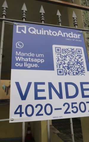 Casa à venda com 238m², 3 quartos e 1 vagaPlaca