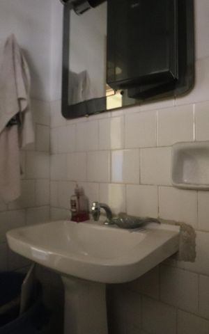 Casa à venda com 238m², 3 quartos e 1 vagaBanheiro de serviço