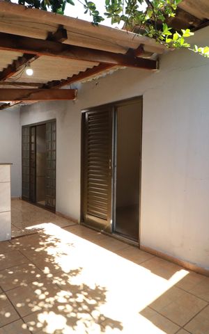 Casa para alugar com 50m², 1 quarto e sem vagaÁrea de Serviço