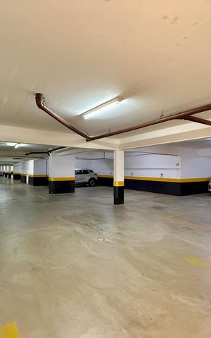Apartamento à venda com 44m², 1 quarto e 1 vaga Apartamento à venda com 44m², 1 quarto e 1 vagaGaragem