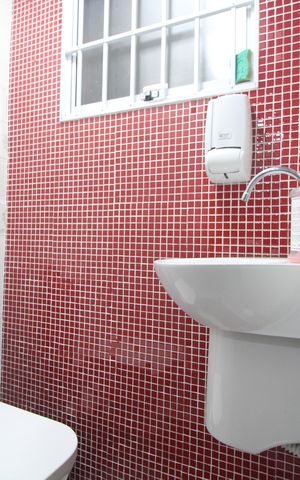 Casa à venda com 260m², 2 quartos e 1 vagaLavabo