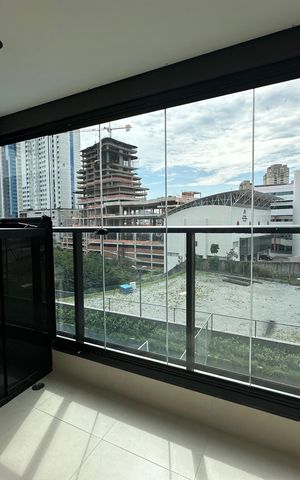 Apartamento à venda com 86m², 2 quartos e 2 vagas Apartamento à venda com 86m², 2 quartos e 2 vagasVaranda da Sala