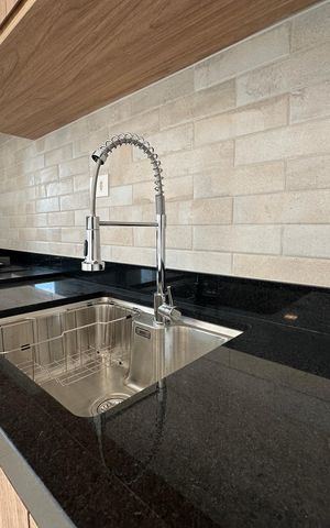 Apartamento à venda com 86m², 2 quartos e 2 vagas Apartamento à venda com 86m², 2 quartos e 2 vagasCozinha