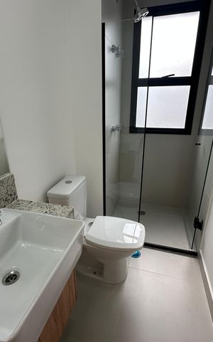 Apartamento à venda com 86m², 2 quartos e 2 vagas Apartamento à venda com 86m², 2 quartos e 2 vagasBanheiro da Suíte 2