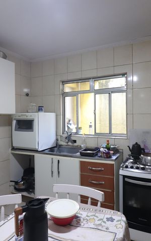 Casa à venda com 128m², 2 quartos e 1 vagaCozinha 