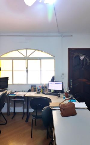Casa à venda com 128m², 2 quartos e 1 vagaSala 