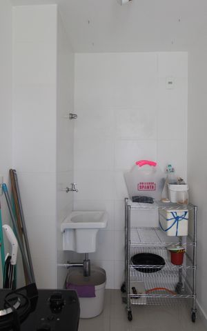 Apartamento para alugar com 79m², 2 quartos e 1 vagaÁrea de serviço