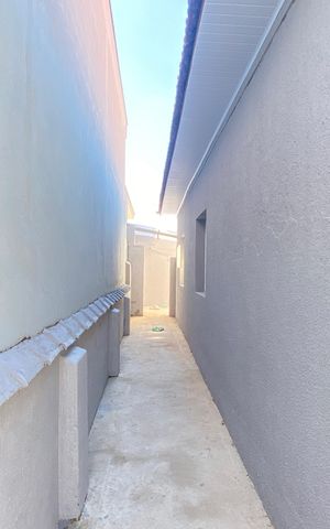 Casa para alugar com 88m², 3 quartos e 2 vagas Casa para alugar com 88m², 3 quartos e 2 vagasÁrea externa