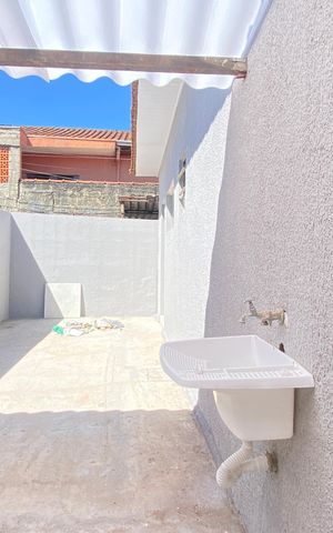 Casa para alugar com 88m², 3 quartos e 2 vagas Casa para alugar com 88m², 3 quartos e 2 vagasÁrea de Serviço