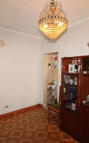 Casa à venda com 280m², 3 quartos e 2 vagasSala