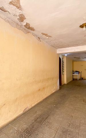 Casa à venda com 360m², 3 quartos e 2 vagas