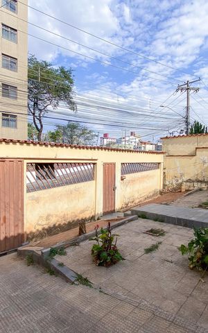 Casa à venda com 360m², 3 quartos e 2 vagas