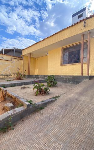 Casa à venda com 360m², 3 quartos e 2 vagas