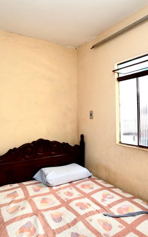 Casa à venda com 110m², 5 quartos e 2 vagasKitnet
