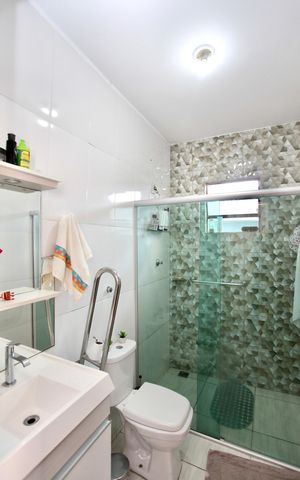 Casa à venda com 110m², 5 quartos e 2 vagasBanheiro Social