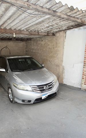 Casa à venda com 110m², 5 quartos e 2 vagasGaragem
