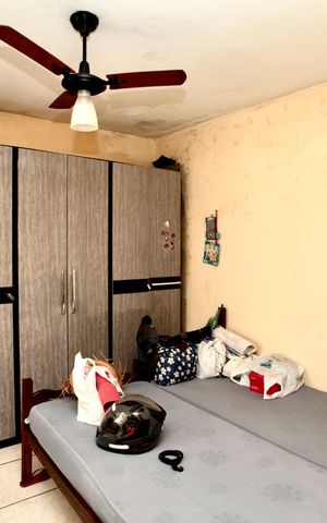Casa à venda com 110m², 5 quartos e 2 vagasKitnet