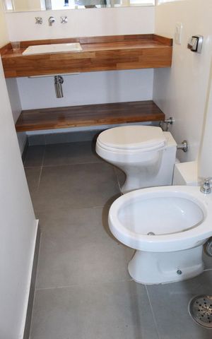Apartamento à venda com 100m², 3 quartos e 1 vagaBanheiro da Suíte 