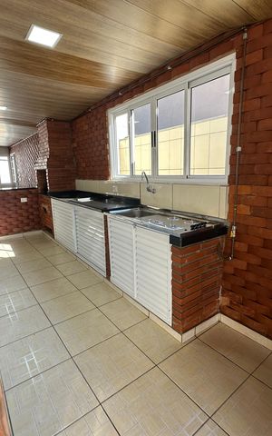 Casa à venda com 308m², 3 quartos e 2 vagas Casa à venda com 308m², 3 quartos e 2 vagasChurrasqueira
