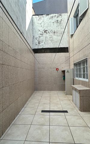 Casa à venda com 308m², 3 quartos e 2 vagas Casa à venda com 308m², 3 quartos e 2 vagasQuintal