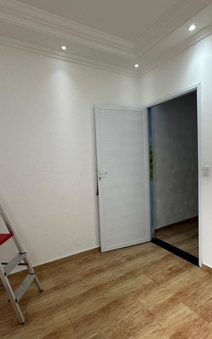 Casa à venda com 308m², 3 quartos e 2 vagas Casa à venda com 308m², 3 quartos e 2 vagasQuarto